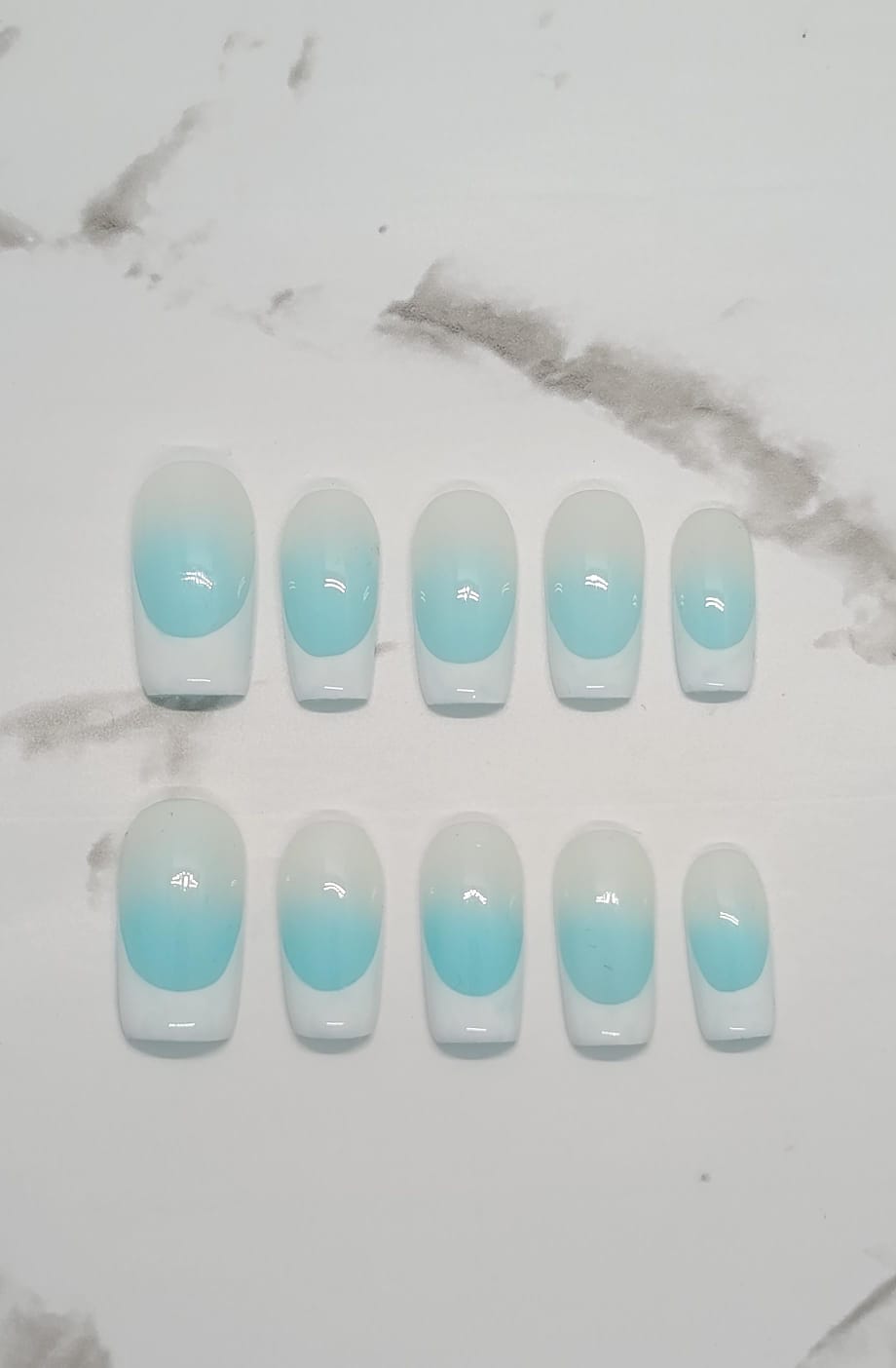Square Ombre Blue and White