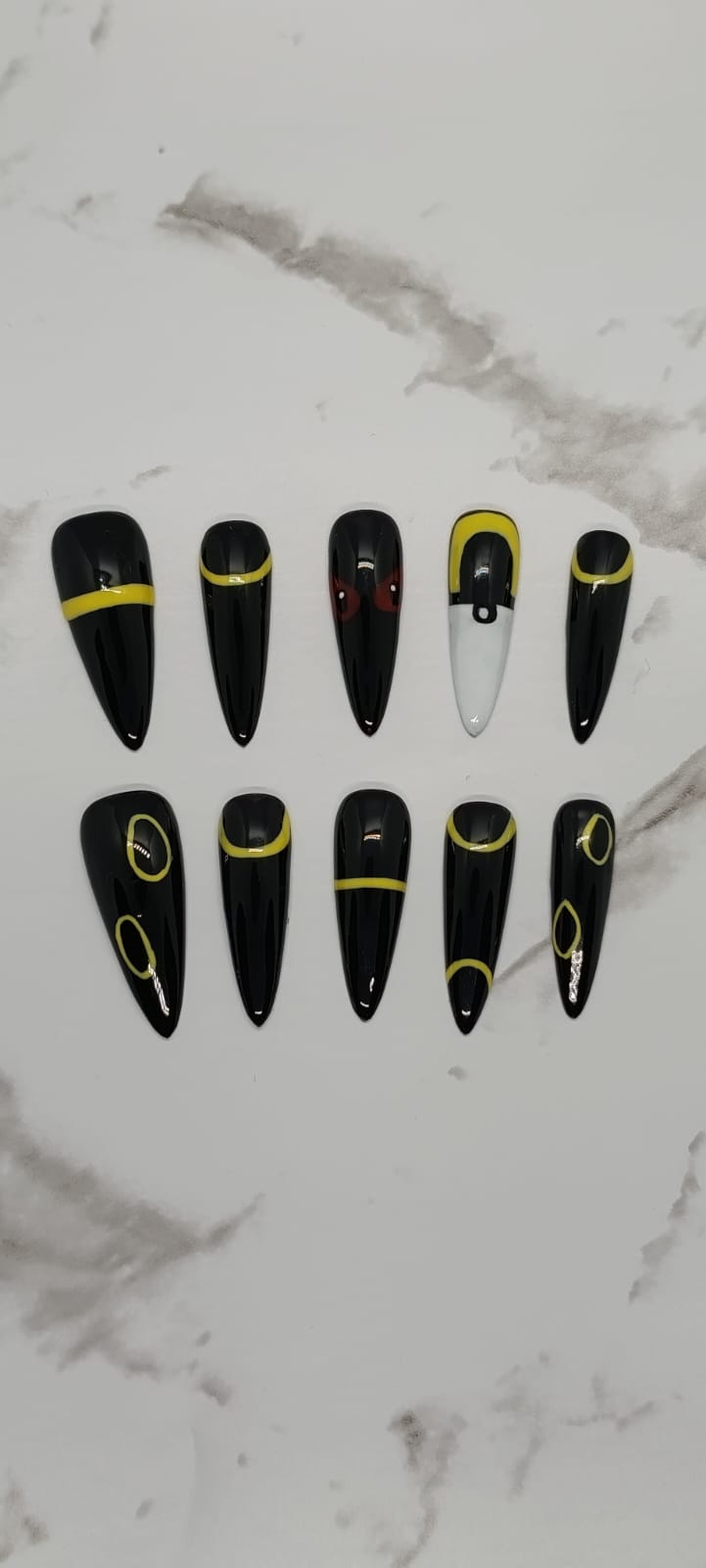 Pokemon Stiletto Umbreon Black and Yellow